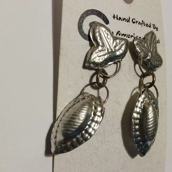 Silver Earrings Hand Crafted Vintage - Picture 2 of 5